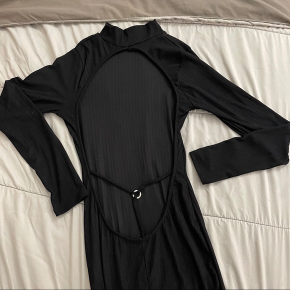 NWOT | open back dress. - Picture 4 of 5